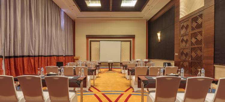 格兰德罗塔纳温泉度假酒店(Grand Rotana Resort & Spa)图片