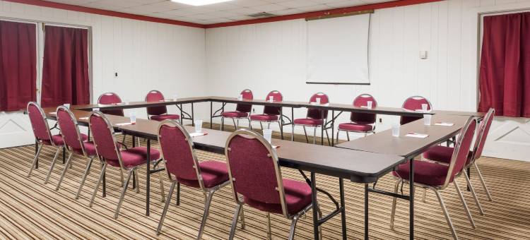 芒特霍姆温德姆华美达酒店(Ramada by Wyndham Mountain Home)图片