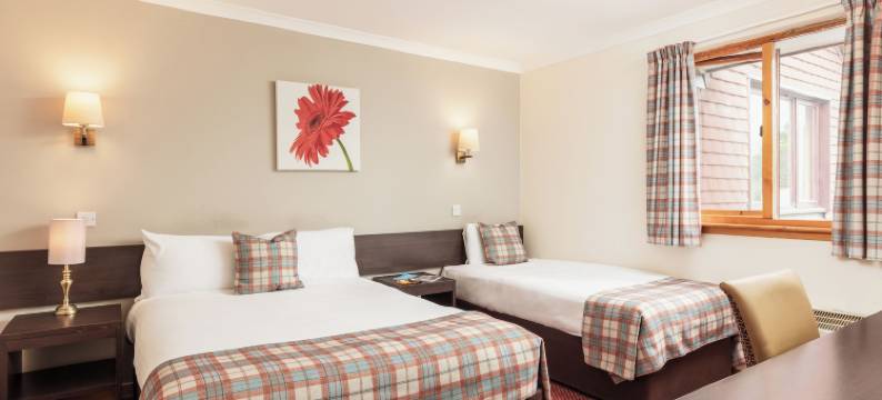 海兰德酒店(Highlander Hotel ‘A Bespoke Hotel’)图片