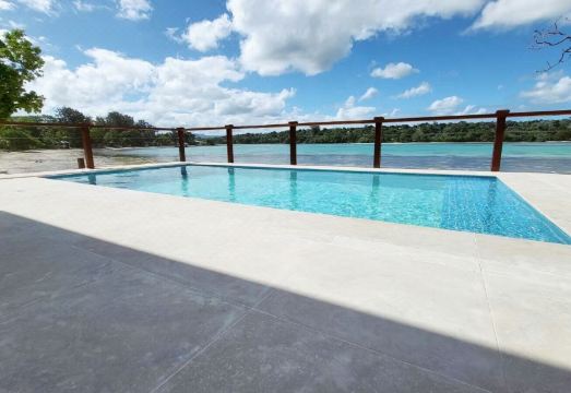 Erakor Island Resort & SpaHotel Overview