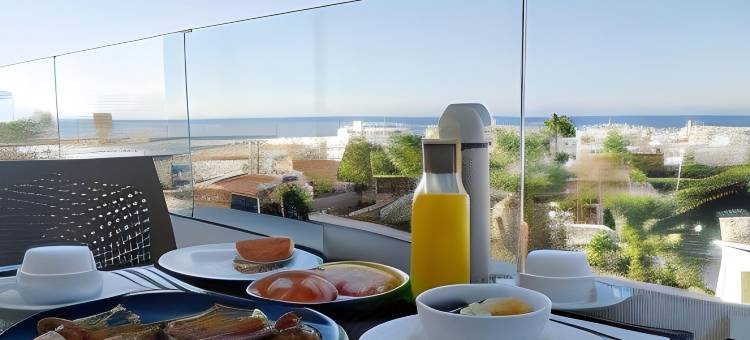 雅丁阿瓜滨河酒店(Agua Hotels Alvor Jardim)图片