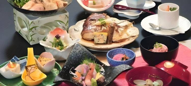 斯鲁卡泰托拉度假酒店(Hotel Tetora Resort Tsuruoka)图片