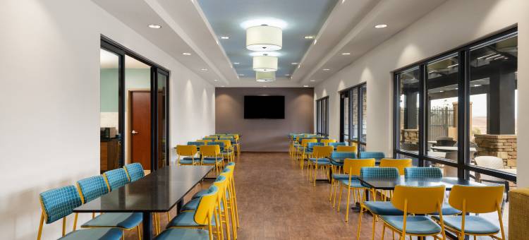 佩吉洲际旗下佳阁-鲍威尔湖地区酒店(Garner Hotel PAGE - LAKE POWELL AREA by IHG)图片