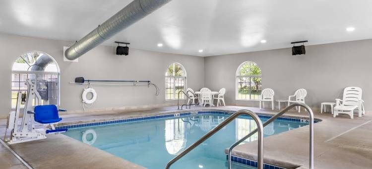 普雷里德欣麦客达温德姆酒店(Microtel Inn & Suites by Wyndham Prairie du Chien)图片