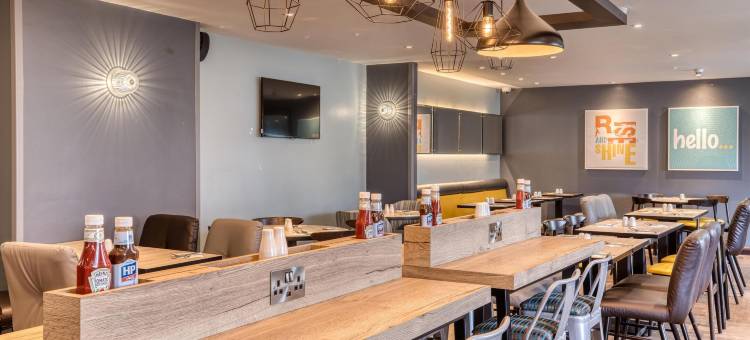 沃尔瑟姆阿比普瑞米尔酒店(Premier Inn Waltham Abbey)图片