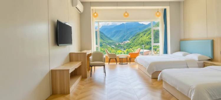 南晞小筑·富氧观山景·避暑度假美宿(官鹅沟大景区店)图片