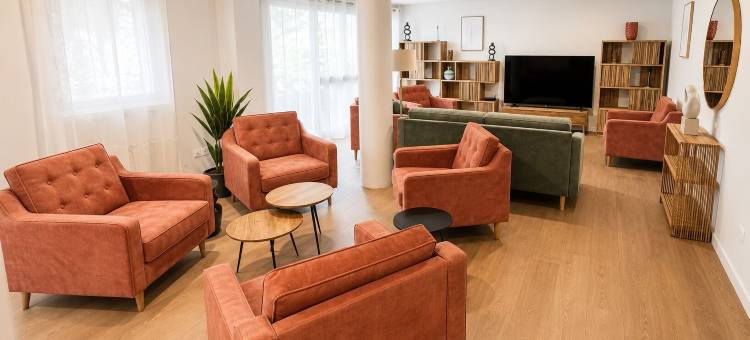 Zenao 博凯尔公寓酒店(Zenao Appart'hôtels Beaucaire)图片