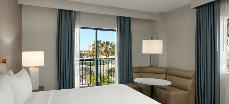 阿纳海姆主题乐园入口万怡酒店(Courtyard by Marriott Anaheim Theme Park Entrance)图片