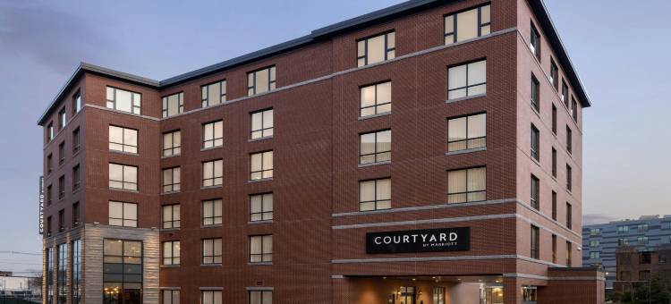 波特兰市中心/海滨万怡酒店(Courtyard Portland Downtown/Waterfront)图片