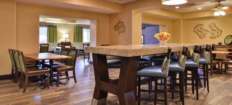 希尔顿欢朋酒店-南哈利森(Hampton Inn Harrisonburg-South)图片