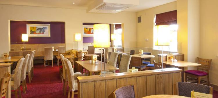 博尔顿普里米尔酒店-体育场(Premier Inn Bolton (Stadium/Arena))图片