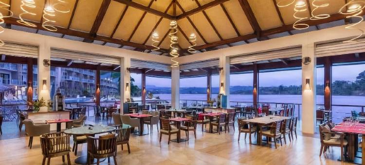 维拉港华美达度假酒店(Ramada Resort by Wyndham Port Vila)图片
