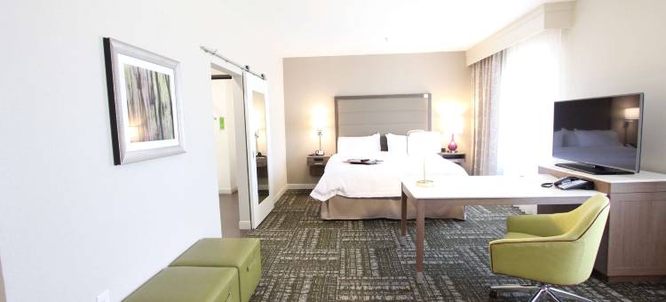 达拉斯市场中心欢朋套房酒店(Hampton Inn & Suites Dallas Market Center)图片