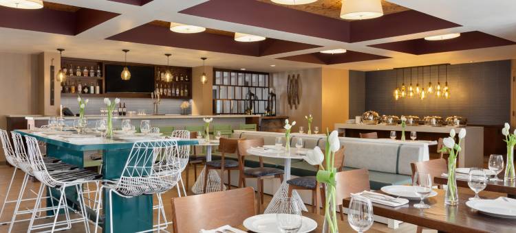 希尔顿坎贝尔达伯翠 - 普鲁内雅德广场酒店(DoubleTree by Hilton Campbell - Pruneyard Plaza)图片