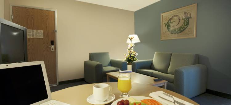 节日酒店快捷埃莫西约(Fiesta Inn Express Hermosillo)图片