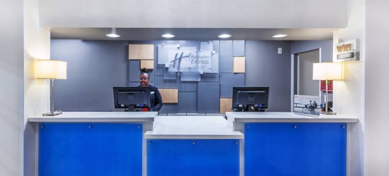 智选假日套房酒店詹克斯(Holiday Inn Express & Suites JENKS by IHG)图片