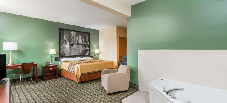 卡米尔山速8酒店II(Super 8 by Wyndham Mt. Carmel IL)图片