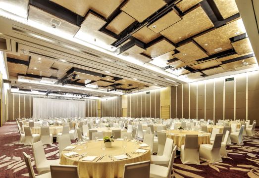 Lotte Hotel HanoiHotel Overview