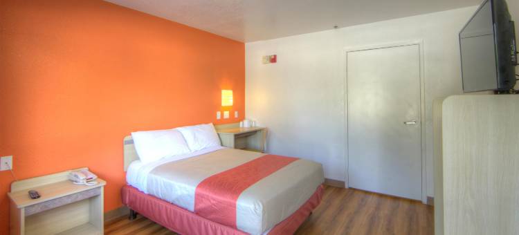 奥兰多6号汽车旅馆 - 冬季公园(Motel 6 Orlando, FL - Winter Park)图片