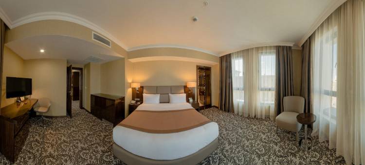 阿克套假日酒店(Holiday Inn Aktau)图片