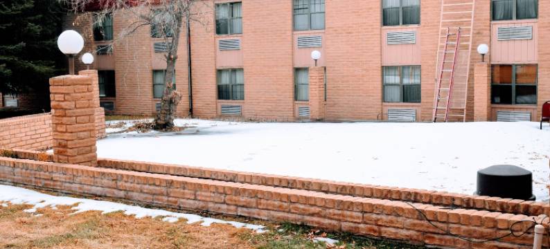 道格拉斯会议中心旅馆(Douglas Inn and Conference Center)图片