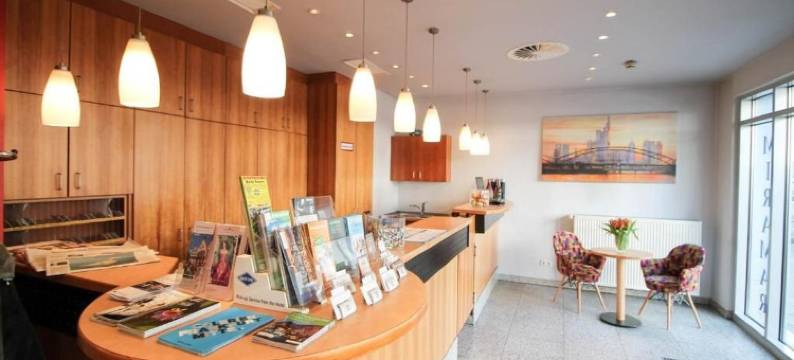 罗默美丽华酒店(Hotel Miramar am Römer)图片