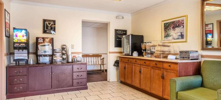 机场伊克诺套房酒店(Econo Lodge Inn & Suites Airport)图片