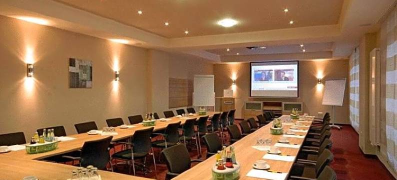 法尔肯哈根酒店(Hotel Falkenhagen)图片