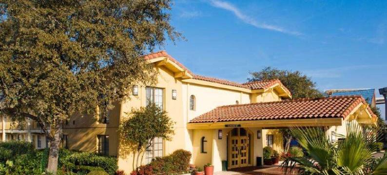 速8温德姆酒店奥斯汀南部/I-35(Super 8 by Wyndham Austin South / I-35)图片