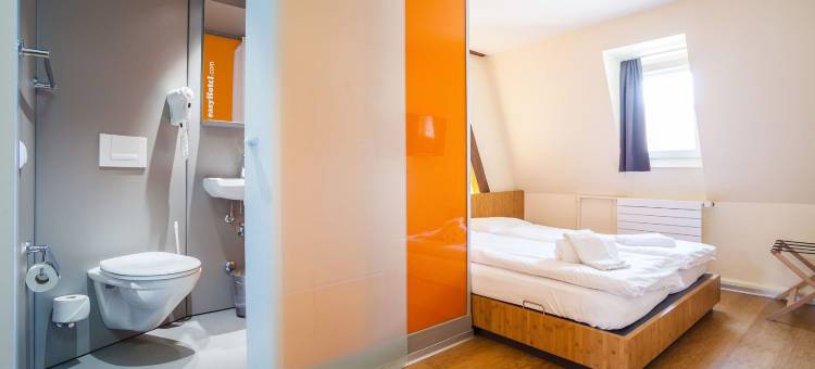 巴塞尔轻松酒店(EasyHotel Basel - Self Service and Self Check-IN)图片