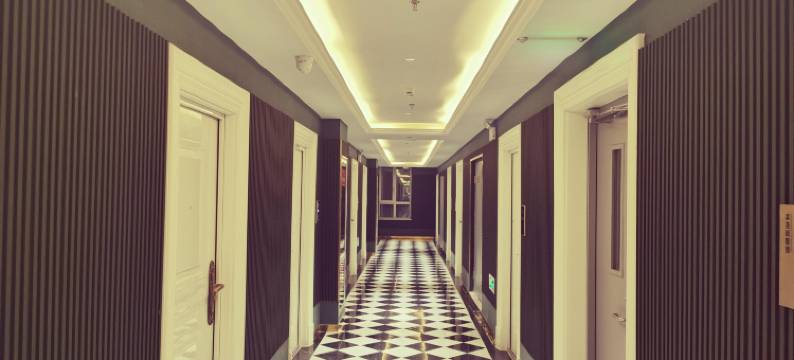 极客seven电竞酒店(海湖新华联店)图片