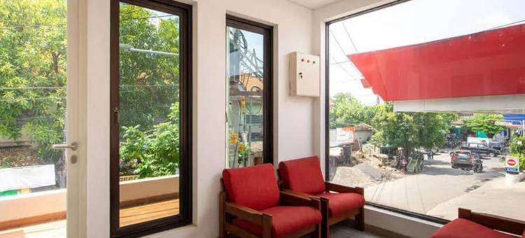 红多兹酒店-近泗水卡扎购物中心(RedDoorz Near Kaza Mall Surabaya)图片