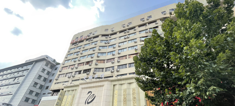 天鹅主题文化宾馆(郑州火车站二七广场店)图片