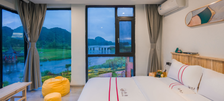 普者黑丨柒遇·TWILIGHT·WHISPE鹊桥落日湖景民宿(青龙山码头店)图片