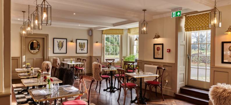 克鲁斯伯恩哈姆比奇斯酒店(Burnham Beeches Hotel)图片