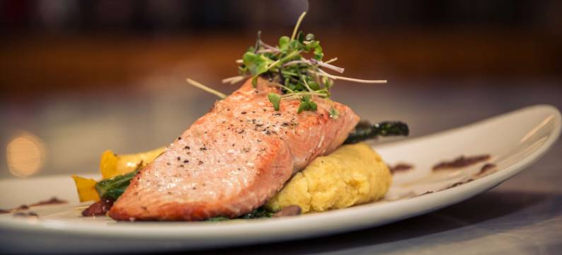 卡纳纳斯基思越水度假村(Crosswaters Resort at Kananaskis)图片