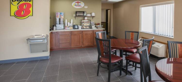 德怀特速8酒店(Super 8 by Wyndham Dwight)图片