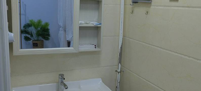 暖居栈公寓(商业街分店)图片