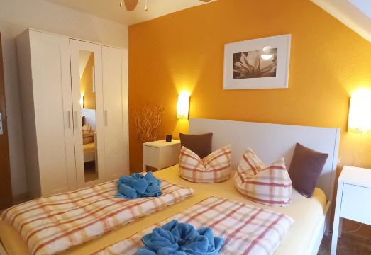 Living above the Roofs of Cochem Hotel Overview