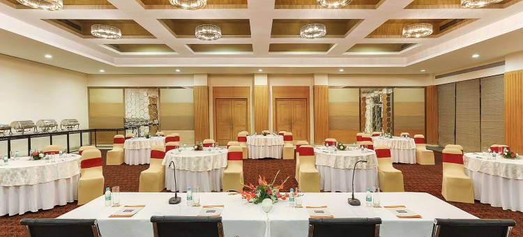 鲁尔基霍姆特尔酒店(Hometel Roorkee)图片