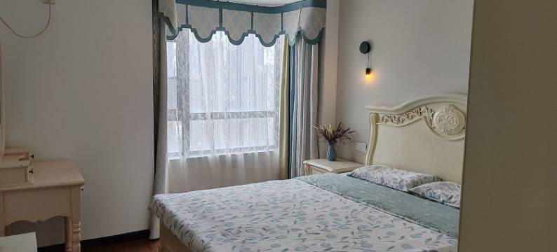 房东琪静公寓(冬梅街分店)图片