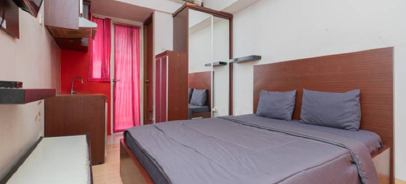 奇普塔特绿湖景公寓-由阿尔法客房管理(RedLiving Apartemen Green Lake View Ciputat - Aurora Rooms)图片