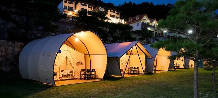 庆州Tohamsanrock度假屋(Gyeongju Tohamsan Rock Bed and Breakfast & Glamping)图片