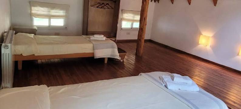 Esaki Farm Near El Bolson图片