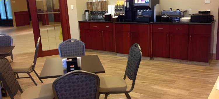 埃德森华美达酒店(Ramada by Wyndham Edson)图片