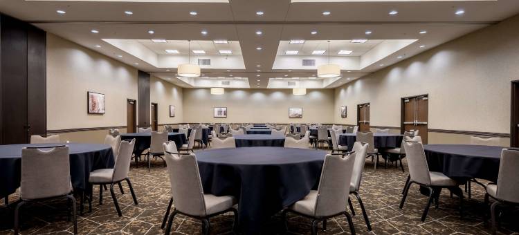 老镇中心贝斯特韦斯特精品酒店(Best Western Premier Bryan College Station)图片