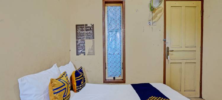 O酒店莉莉公寓伊斯兰旅馆靠近吉塔邦皇家城市(Hotel O Lili Kost SyariahNearKetapang Royal City)图片