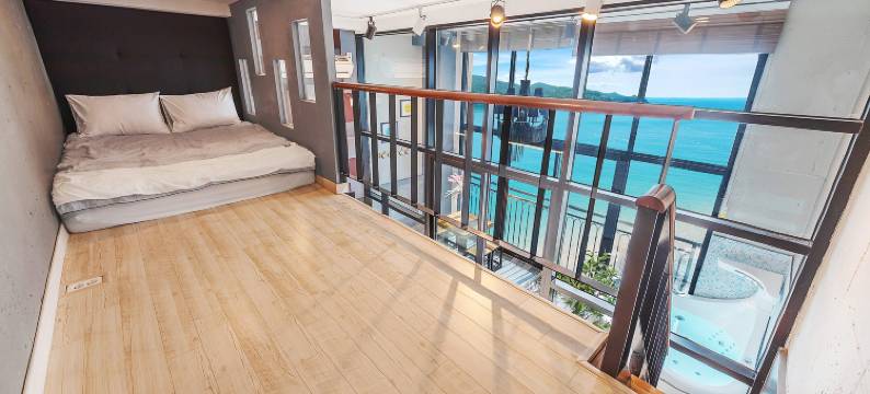 耶稣黄色潜水艇酒店(Yeosu Yellow Sub Marine)图片