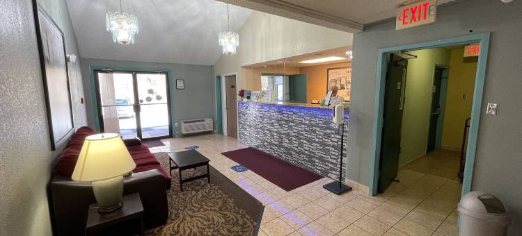 汉考克速8酒店(Super 8 by Wyndham Hancock MD)图片