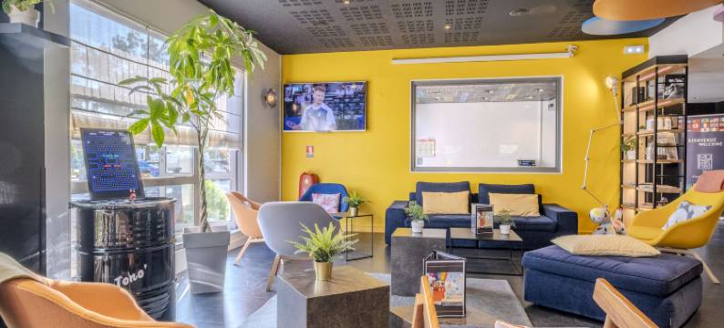 罗西康铂酒店-戴高乐机场-勒梅尼尔阿梅洛(Campanile Roissy - Aéroport CDG - Le Mesnil Amelot)图片